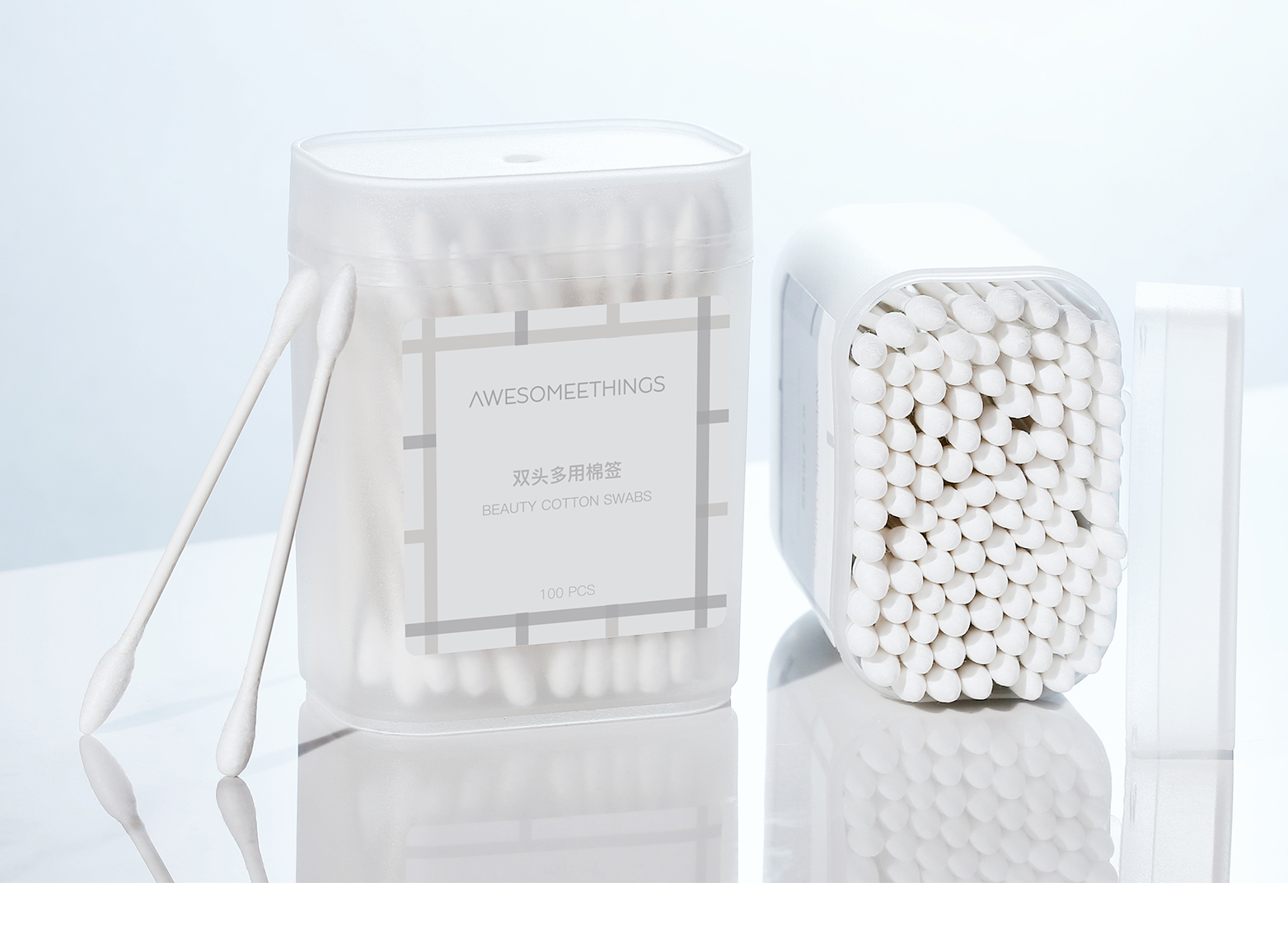 AWESOMEETHINGS双头多用棉签，产品的场景照片